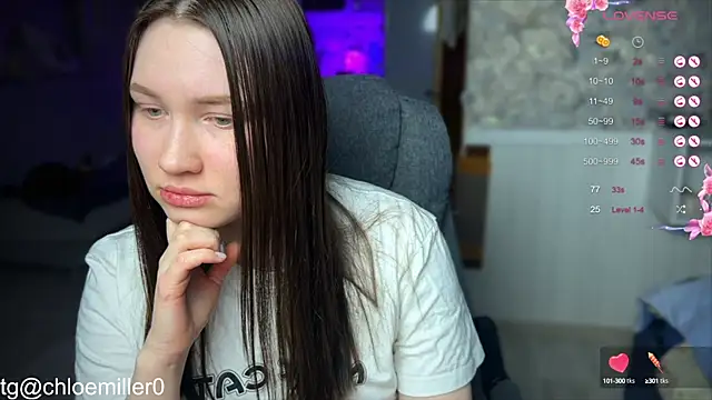 Snapshot of ChloeMillerMeow chatting on 02/10/25, 09:15 ChloeMillerMeow online show from 02/10/25, 09:15