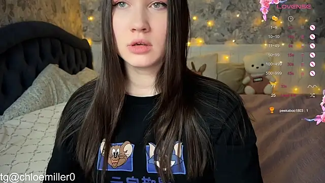 Snapshot of ChloeMillerMeow chatting on 02/12/25, 07:13 ChloeMillerMeow online show from 02/12/25, 07:13