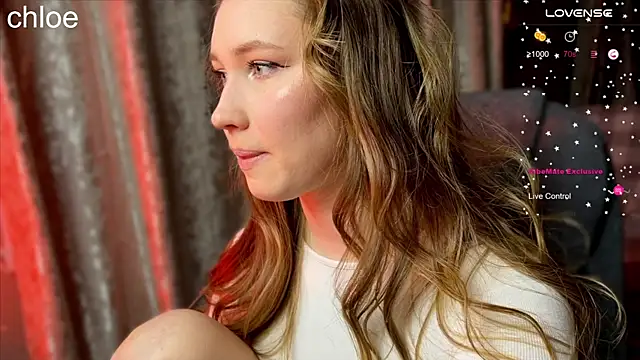 Snapshot of ChloeMillerMeow chatting on 11/21/25, 04:16 ChloeMillerMeow online show from 11/21/25, 04:16