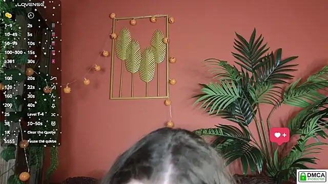 Snapshot of SquirtBabee chatting on 10/15/25, 05:02 SquirtBabee online show from 10/15/25, 05:02