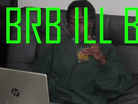 Larry-n-clouds online show from 06/03/26, 02:03