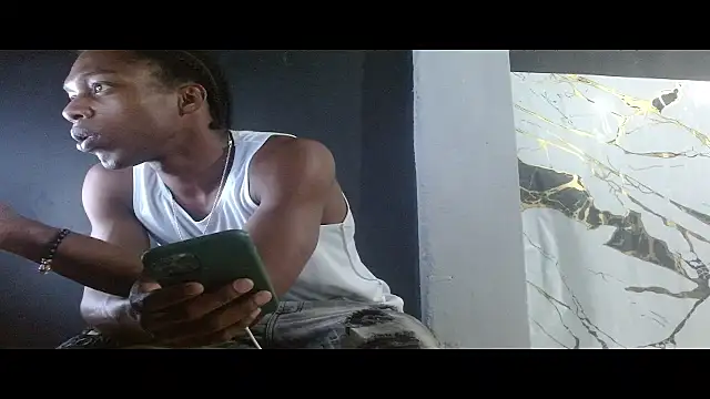 Larry-n-clouds online show from 06/27/26, 02:16