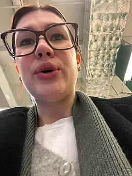 RinaCat online show from 02/13/25, 08:17