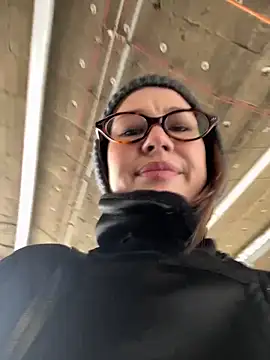 RinaCat online show from 11/09/25, 05:28