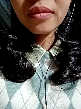 Hana love20 online show from 11/19/25, 06:02