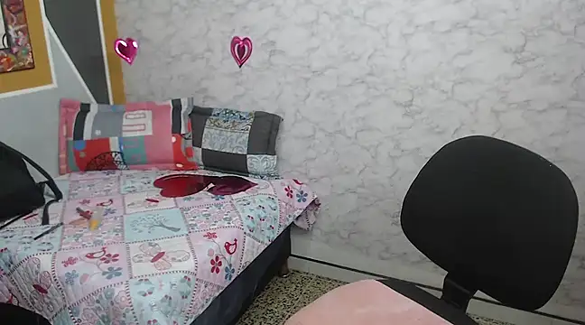 Georgina Copper online show from 02/11/25, 01:41