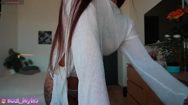 Sola LI online show from 09/11/25, 06:02