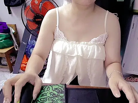 Haruka95 online show from 06/15/26, 04:15