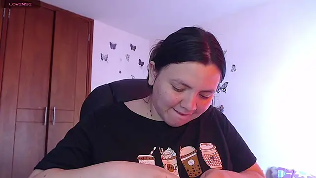 Sarahros1 online show from 09/11/25, 07:47