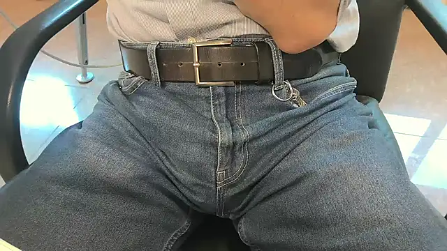 alessandroman2114 online show from 04/16/26, 04:30