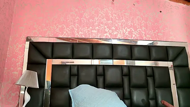 Snapshot of sh_malala chatting on 11/06/25, 07:15 sh malala online show from 11/06/25, 07:15