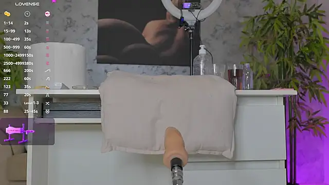 luckyalice  online show from 03/02/25, 08:07