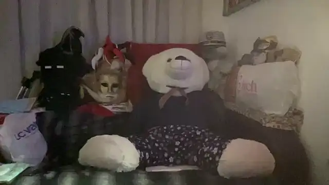 EroticVenetian online show from 11/17/25, 05:46