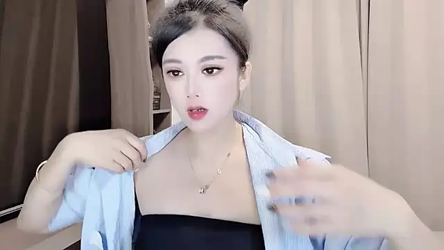 VIWVI online show from 09/15/25, 05:07