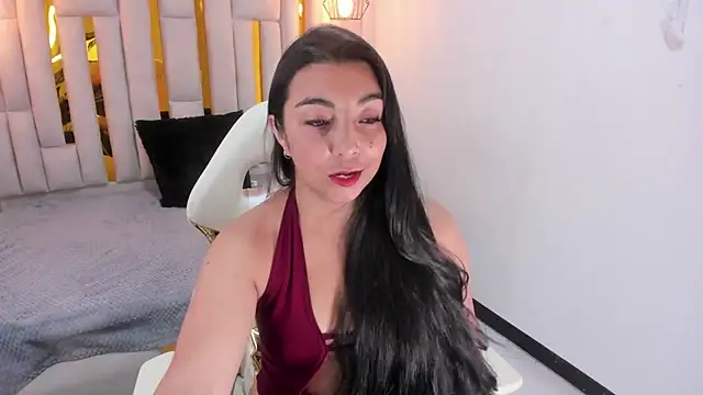 Snapshot of Karla_hernandez_ chatting on 01/27/25, 11:00 Karla hernandez online show from 01/27/25, 11:00