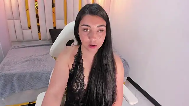 Snapshot of Karla_hernandez_ chatting on 02/07/25, 05:07 Karla hernandez online show from 02/07/25, 05:07