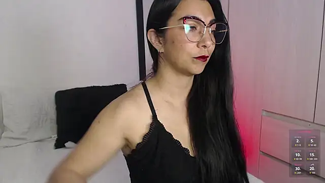 Snapshot of Karla_hernandez_ chatting on 11/28/25, 09:56 Karla hernandez online show from 11/28/25, 09:56