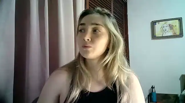 Snapshot of katy_pp chatting on 01/11/25, 04:06 katy pp online show from 01/11/25, 04:06