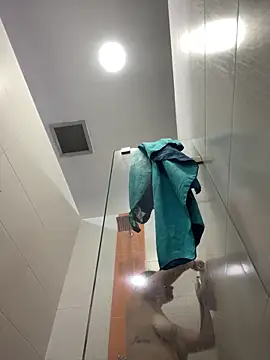 Snapshot of katy_pp chatting on 11/29/25, 08:12 katy pp online show from 11/29/25, 08:12