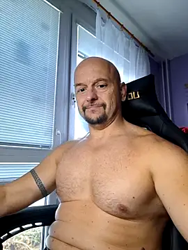 Sports-beast online show from 09/30/25, 05:45