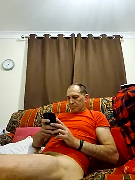 Snapshot of meateater1 chatting on 01/04/25, 12:37 meateater1 online show from 01/04/25, 12:37