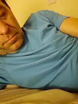 Snapshot of meateater1 chatting on 03/07/25, 08:33 meateater1 online show from 03/07/25, 08:33