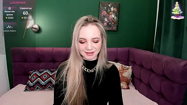 EvaMoran online show from 04/17/26, 01:52