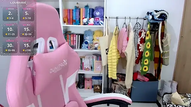 Gabiwaifu online show from 10/04/25, 11:41