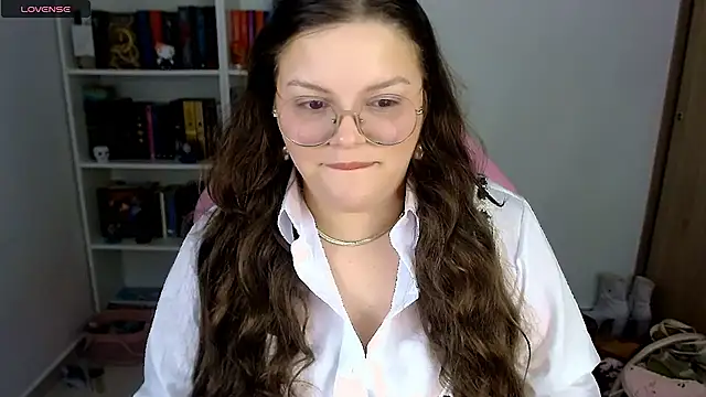 Gabiwaifu online show from 10/17/25, 02:48