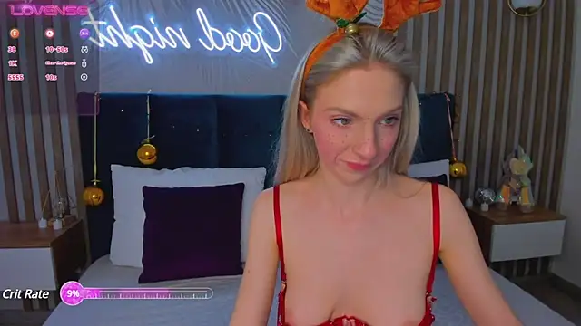 Emilly Hart online show from 12/30/24, 03:35