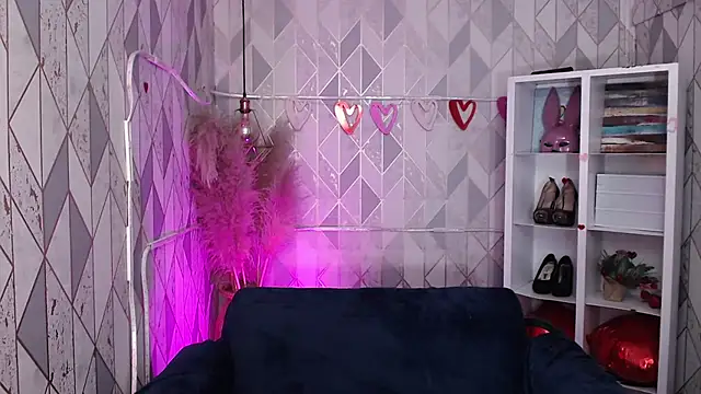 AnnaliOlsenX online show from 04/25/26, 03:53