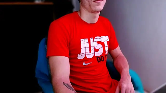 deividcloud36 online show from 11/06/25, 12:22