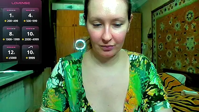 Snapshot of AnnaXLovers chatting on 03/20/25, 10:54 AnnaXLovers online show from 03/20/25, 10:54