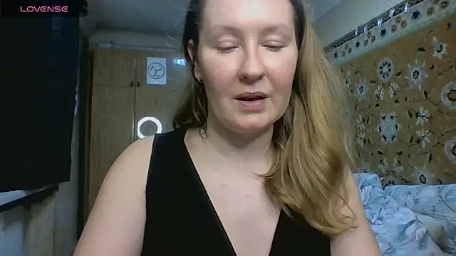 AnnaXLovers online show from 04/04/26, 11:29