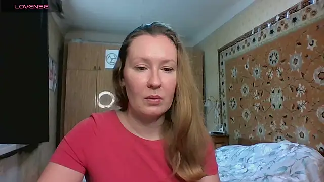 AnnaXLovers online show from 04/13/26, 09:48