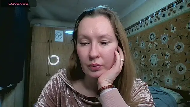 AnnaXLovers online show from 05/06/26, 02:33