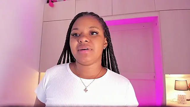 Snapshot of tamaraa_smiith chatting on 03/08/25, 11:58 tamaraa smiith online show from 03/08/25, 11:58