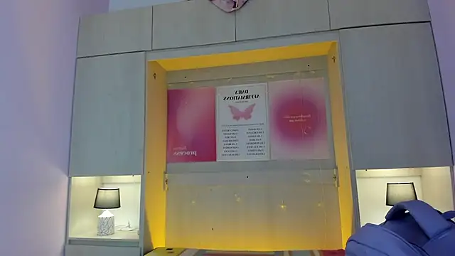 Snapshot of tamaraa_smiith chatting on 09/20/25, 07:37 tamaraa smiith online show from 09/20/25, 07:37