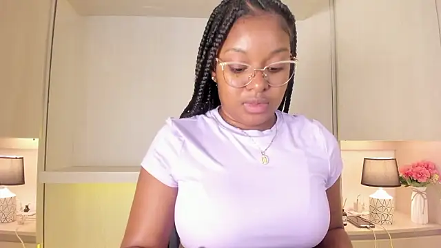 tamaraa smiith online show from 01/08/26, 07:49