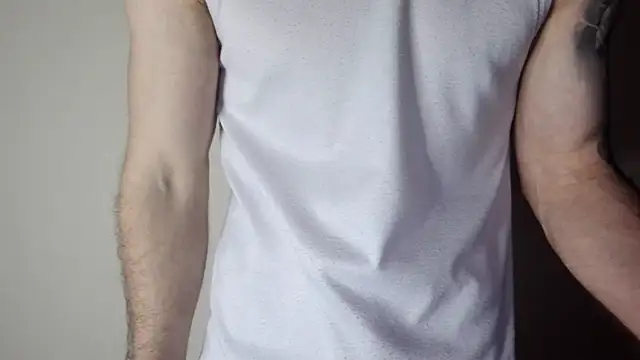 Snapshot of Kenner_fox77 chatting on 02/13/25, 11:15 Kenner fox77 online show from 02/13/25, 11:15