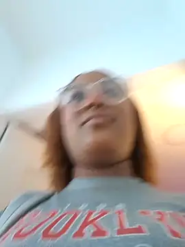 Adelehottman online show from 01/05/26, 08:34