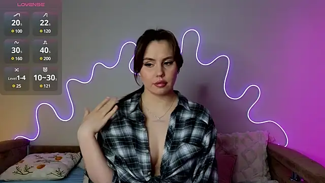 Aisha Riley online show from 03/15/25, 03:06