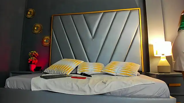 BrendaAdams  online show from 09/24/25, 10:51