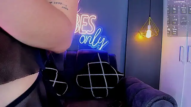 LOLIITA  LOVE online show from 11/01/25, 05:59