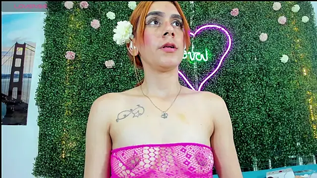 emy 0 online show from 01/05/25, 06:35