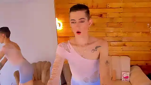 dominic thailor online show from 11/25/25, 02:39