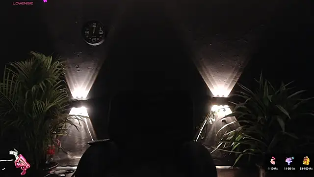 Snapshot of Ash_gusbig chatting on 02/16/25, 01:58 Ash gusbig online show from 02/16/25, 01:58