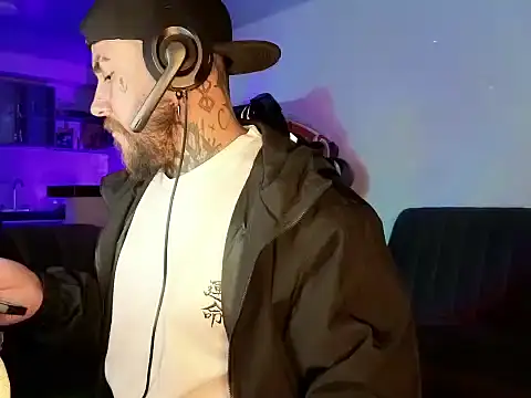 Ash gusbig online show from 02/25/26, 03:49