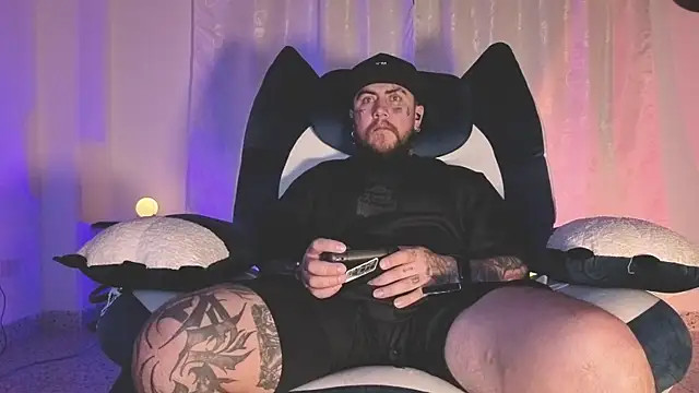 Ash gusbig online show from 04/06/26, 03:15