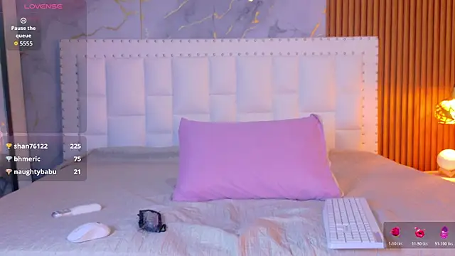 indianschoolgirl online show from 04/04/26, 07:22